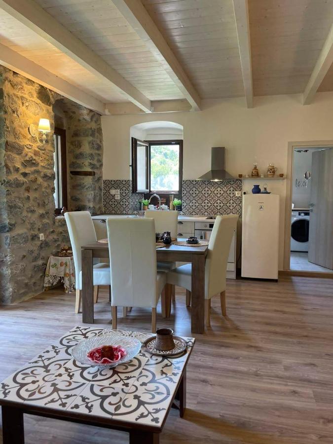 Rodanthe'S Guest House Стемница Екстериор снимка