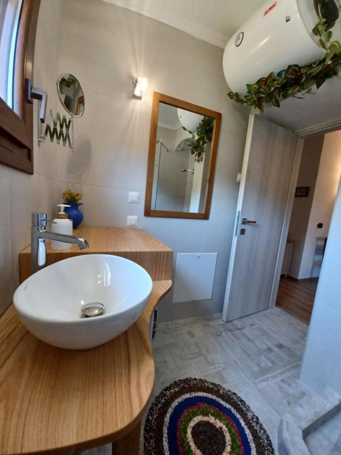 Rodanthe'S Guest House Стемница Екстериор снимка